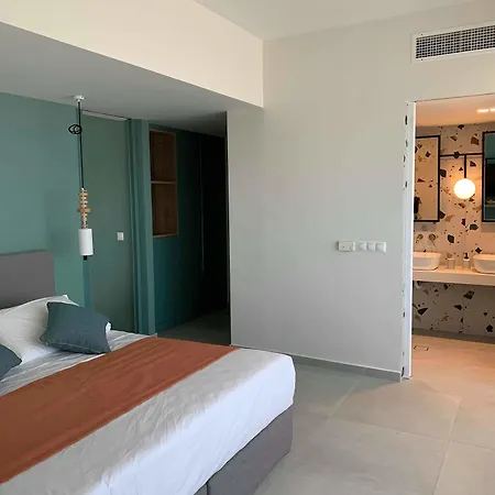 Mazoren Art Hotel 3*