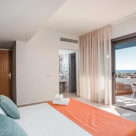 Mazoren Art Hotel 3*