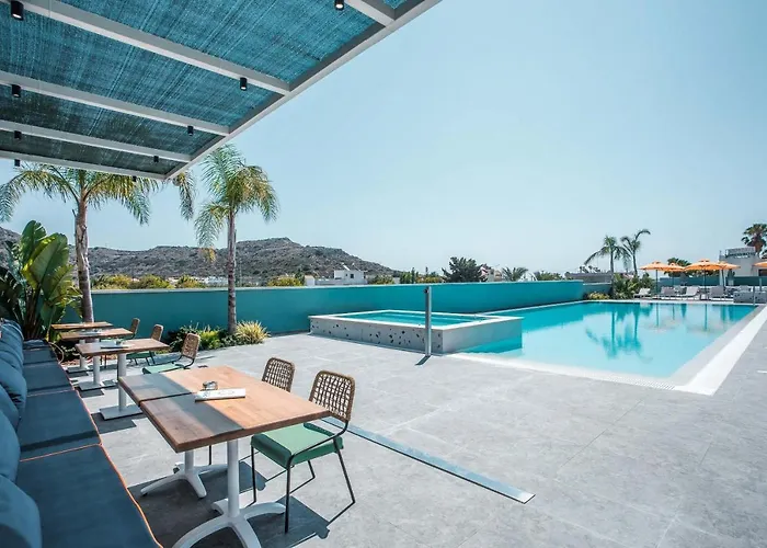 ホテル Mazoren Art