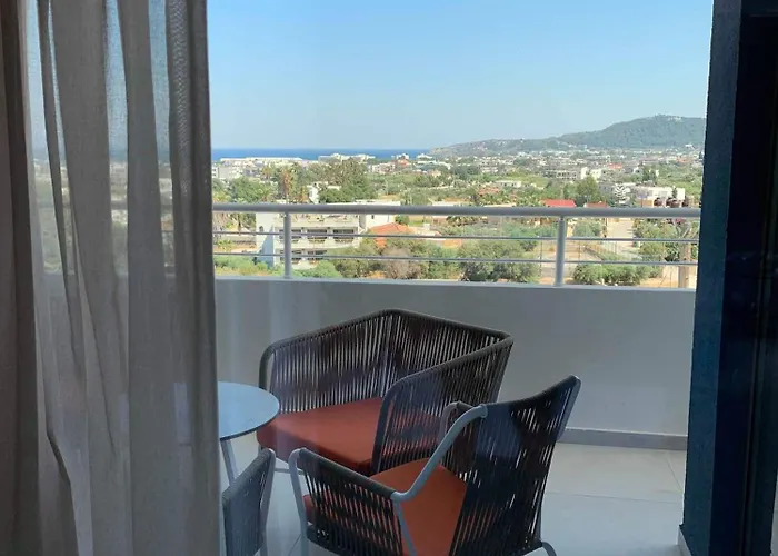 Mazoren Art Otel Faliraki