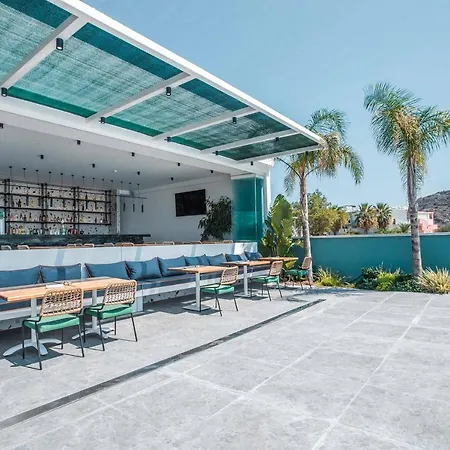 Otel Mazoren Art