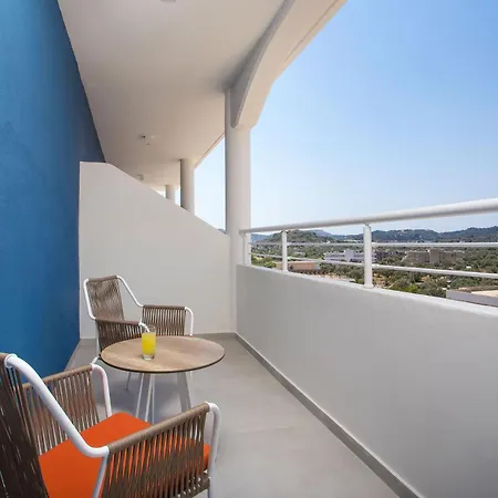 Mazoren Art Hotel