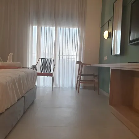 Hotell Mazoren Art