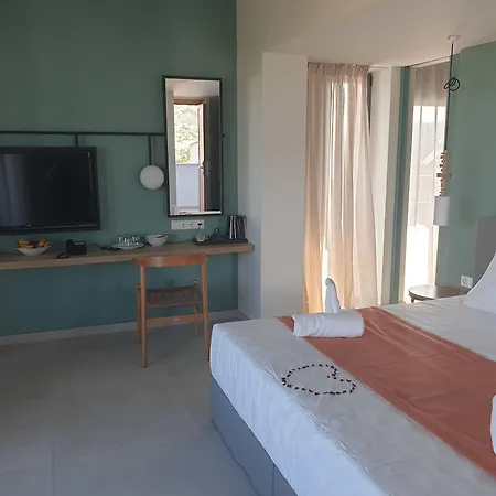 Hotel Mazoren Art 3*