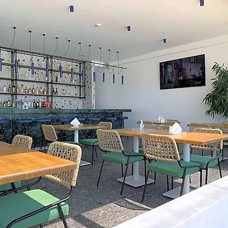 Mazoren Art Hotel 3*